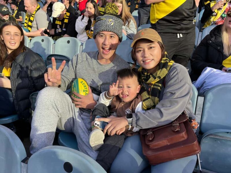 Melbourne: Aussie Rules Football Match & Sports Walking Tour - A Detailed Look at the Experience