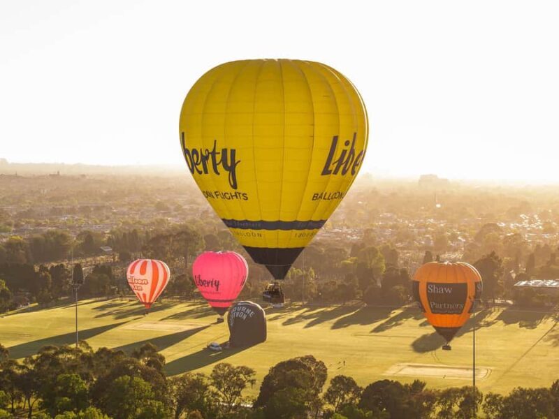 Melbourne: Balloon Flight at Sunrise with Breakfast - The Unique Charm of Ballooning in Melbourne