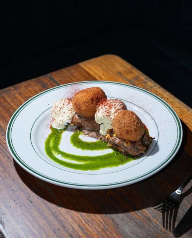 Melbourne Brunch & Coffee Iconic Laneway Degraves Espresso - FAQs
