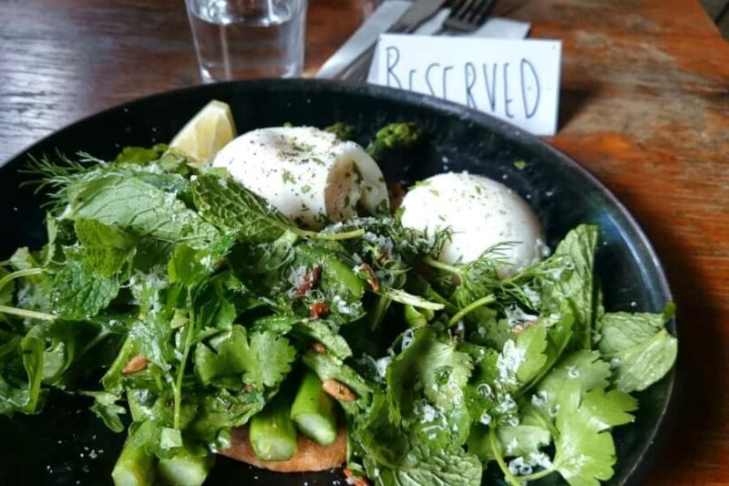 Melbourne: Cafe Culture Walk (small group/max 8 guests) - Key Points