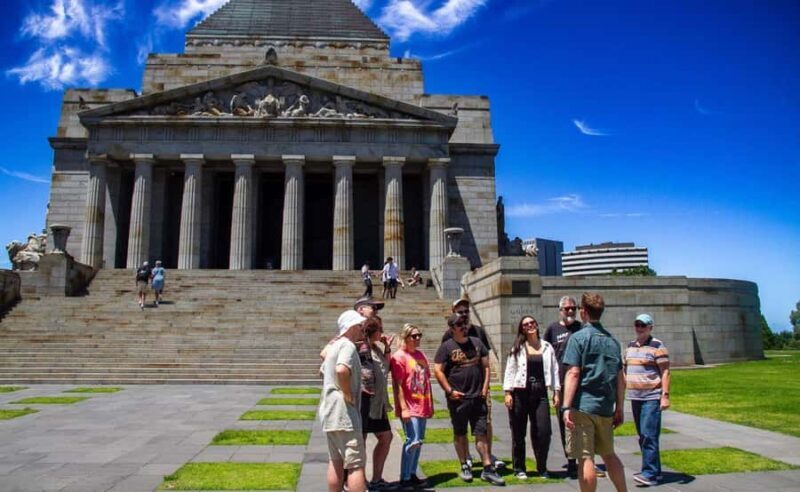 Melbourne: City Highlights Group Tour by Bus - FAQ