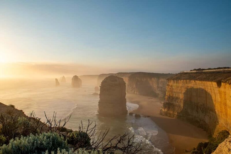 Melbourne: Helicopter Tour to 12 Apostles & Great Ocean Rd - Key Points