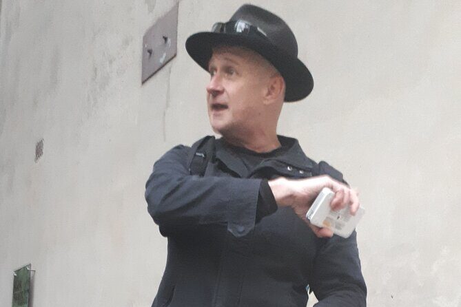 Melbourne Historical Walking Tour: Crime, Gangsters & Lolly Shops - Logistics and Practicalities