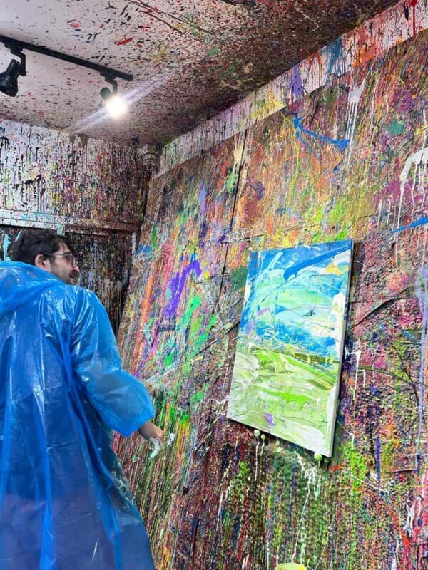 Melbourne: Messy & Creative Splash Paint Workshop - Who Should Consider This Workshop?