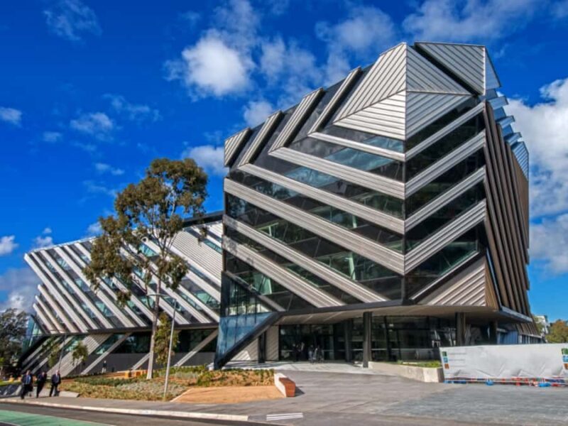 Melbourne: Monash University Guided Campus Tour - A Closer Look at the Monash Campus Guided Tour