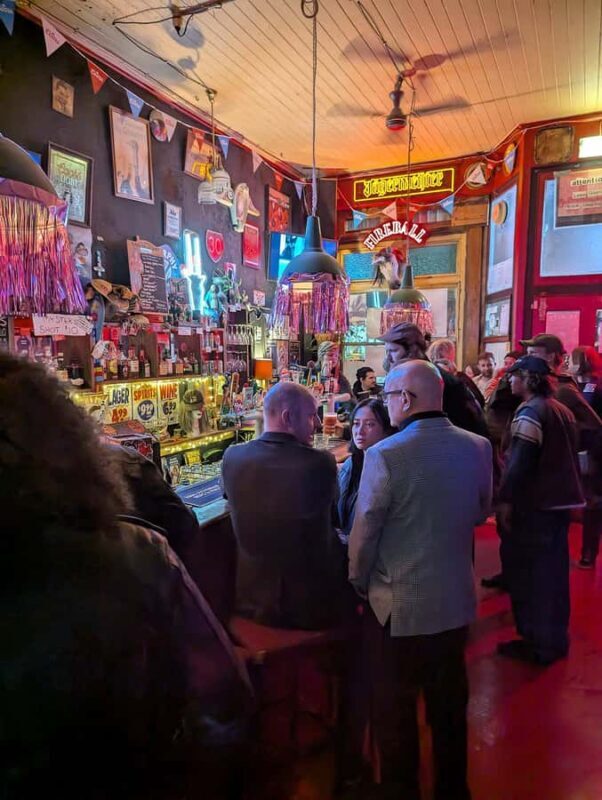 Melbourne Music Venue Pub Crawl with History + 2 Free Drinks - Authenticity & Insider Perspective