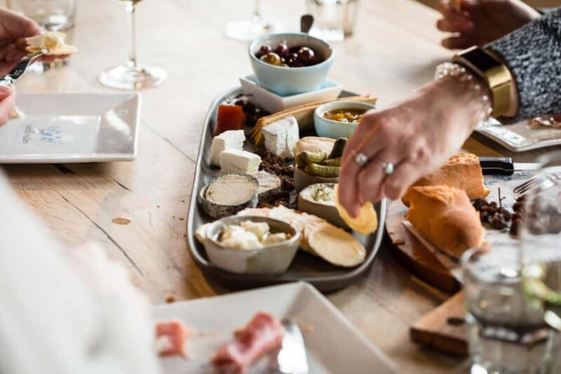 Melbourne: Yarra Valley Wine Bubbles & Kangaroos Tour - The Bottom Line
