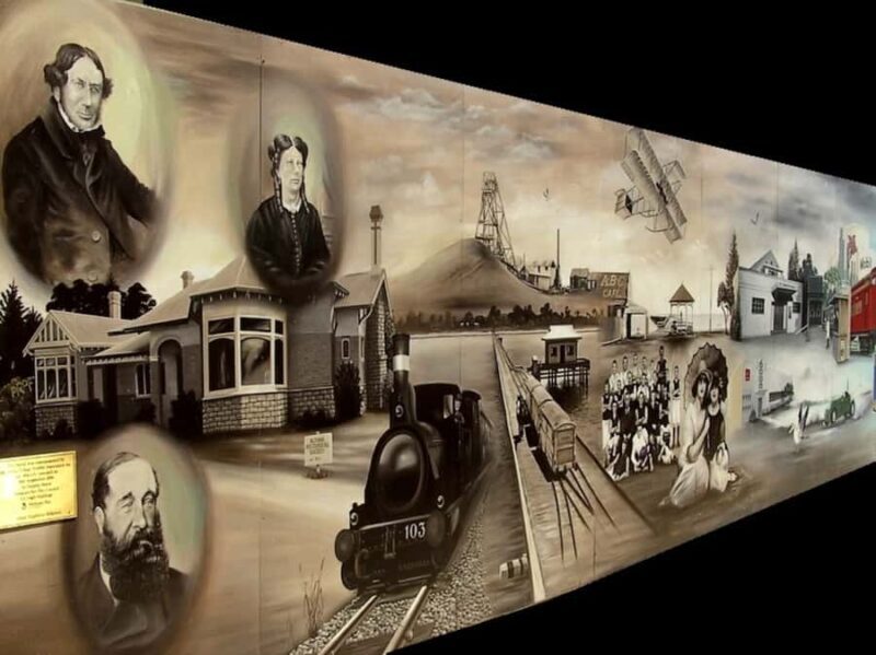 MELBOURNE:Altona Homestead Ghost Tour: Spirits of the Past - The Experience: Walking Through Shadows and Stories
