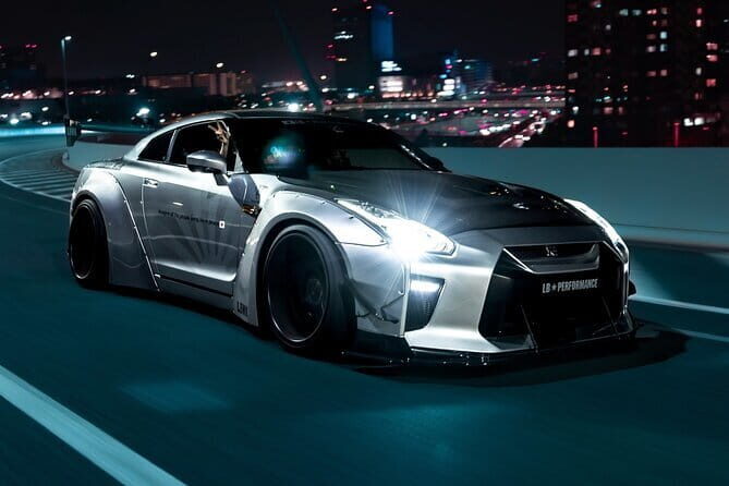 Membership Car Club GTR35 LibertyWalk Daikoku car meet photoshoot - What the Tour Offers and Its Unique Appeal
