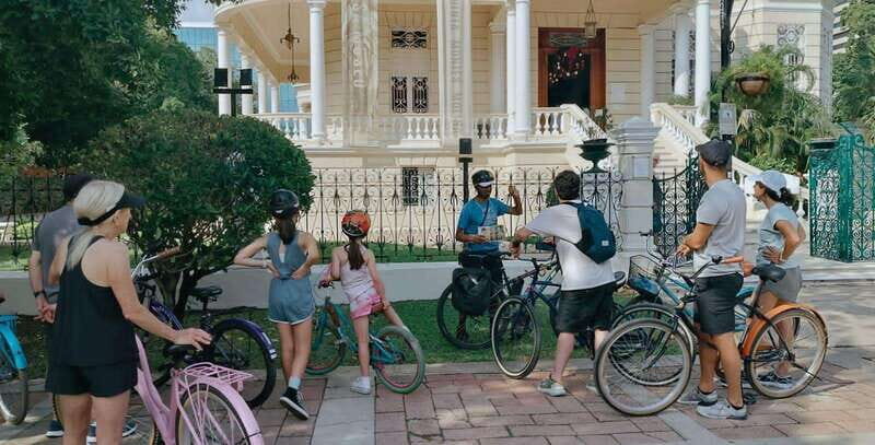 Mérida: Montejo Boulevard and Historic Center bike tour - Key Points