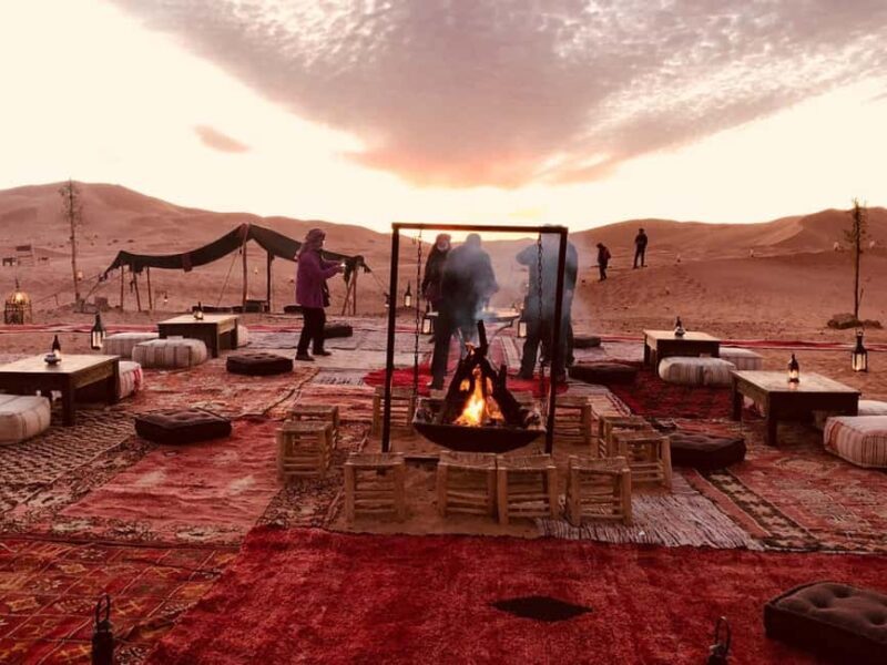 Merzouga: Overnight in Luxury camp with camels dinner - Key Points