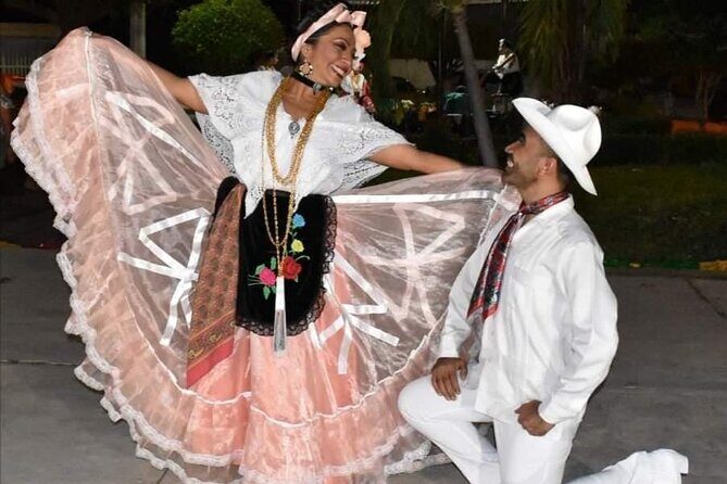 Mexican Fiesta Show & Dinner - Introduction