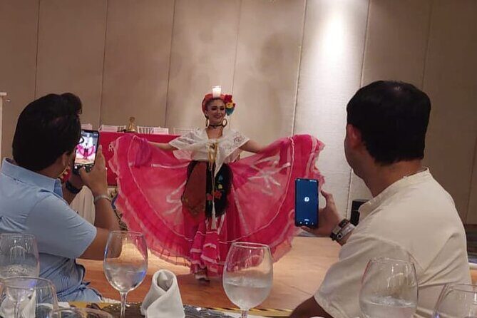 Mexican Fiesta Show & Dinner - Why This Tour Works