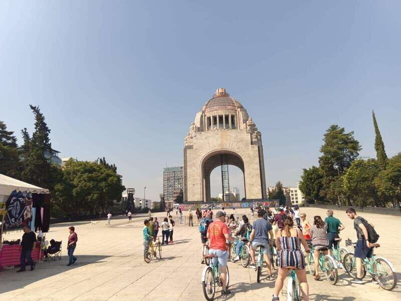 Mexico City: Art Naco, murals & street art bike tour - Key Points