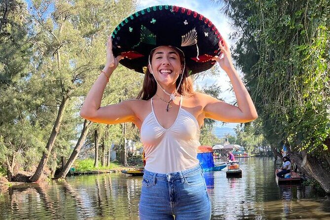 Mexico City boat tour food and unlimited drinks priority boarding - An In-Depth Look at the Xochimilco Boat Tour Experience