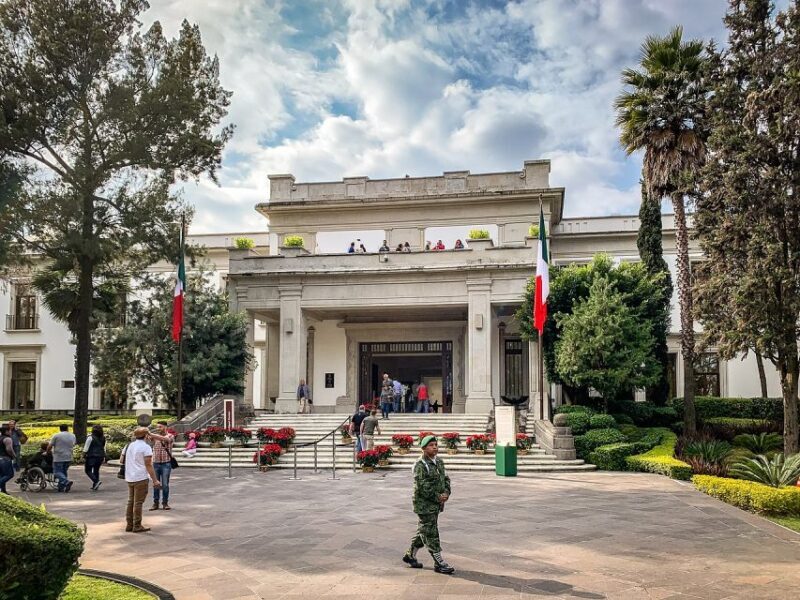 Mexico City: Discover Los Pinos Residence Tour and Cablebus - Who Should Consider This Tour?
