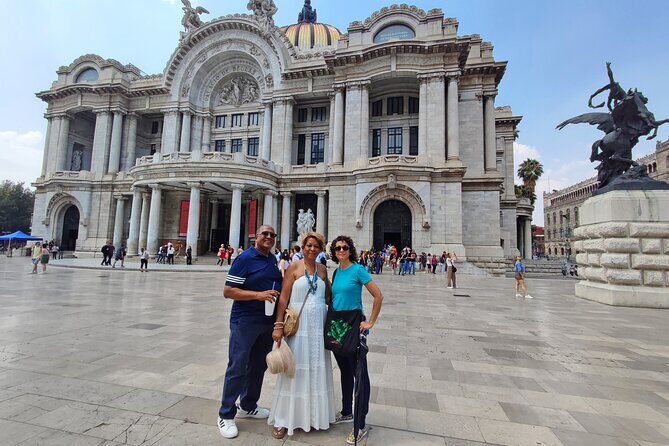 Mexico City Downtown Centro private tour+ Palacio de Bellas Artes - Architectural Gems and Hidden Corners