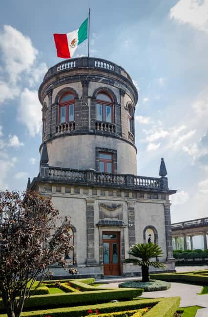 Mexico City: Exclusive tour of Chapultepec Castle, after-hours access - The Sum Up