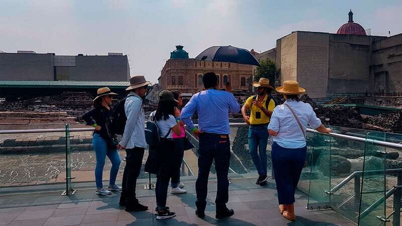 Mexico City: Historic Downtown Walking Tour - The Day-to-Day Experience