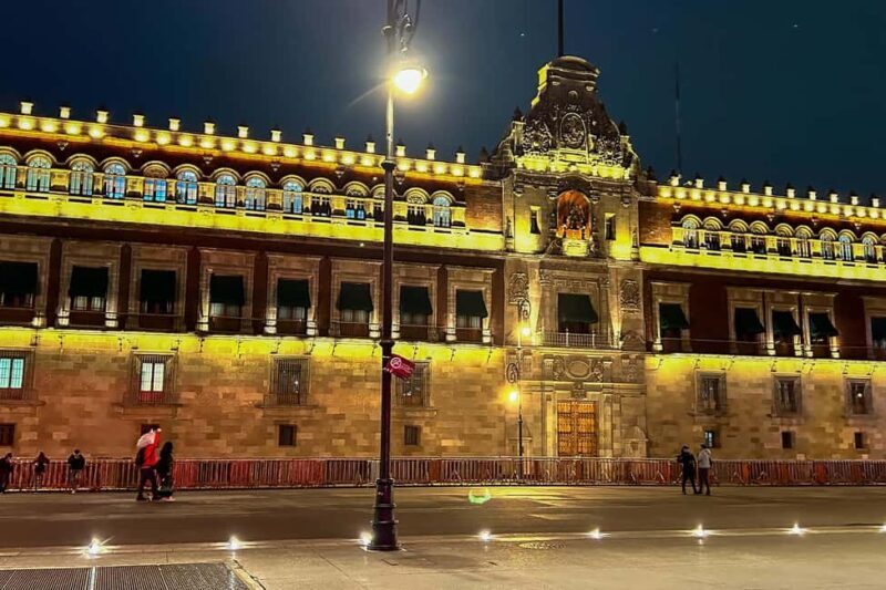 Mexico City: Night Bus Night Tour - Key Points