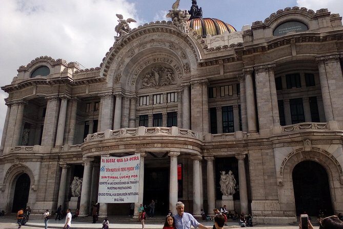 Mexico City origins and architecture: Art Nouveau, Deco,Eclectic - The Sum Up