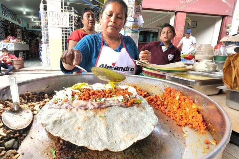 Mexico City: Private custom tour with a local guide - The Value of a Private Tour