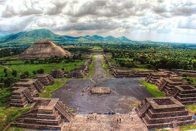 Mexico City Private Tour with Teotihuacan, Murals, Guadalupe Basilica - What You’ll Love About This Tour