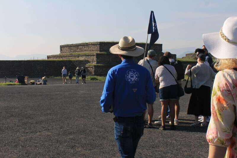 Mexico City: Teotihuacan Pyramids & Basilica of Guadalupe - Key Points