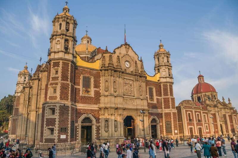 Mexico City: Teotihuacan Pyramids & Basilica of Guadalupe - Practical Considerations and Tips