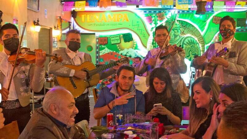 Mexico City: Traditional Mexican Bars of the Historic Center - Discovering Mexico City’s Historic Cantinas: An Inside Look