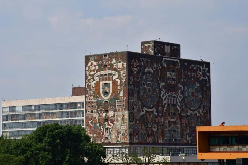 Mexico City: Xochimilco Coyoacan, Frida Kahlo & UNAM Murals - Key Points