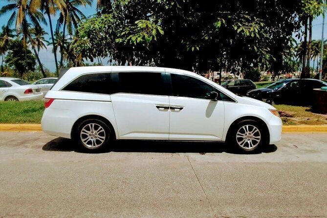 Mexico Cozumel Airport (CZM) to Cozumel -Arrival Private Transfer - Key Points