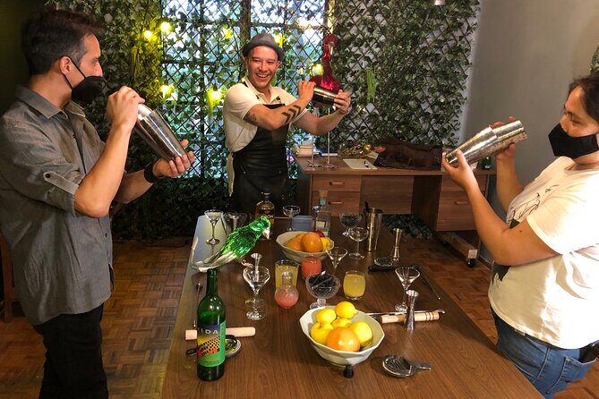 Mezcal and Tequila Cocktail Masterclass - Introduction: A Unique Taste of Mexico’s Spirits