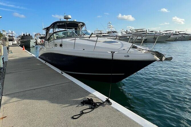 Miami: 2 Hour Private Yacht Cruise with Champagne - Onboard Amenities and Highlights