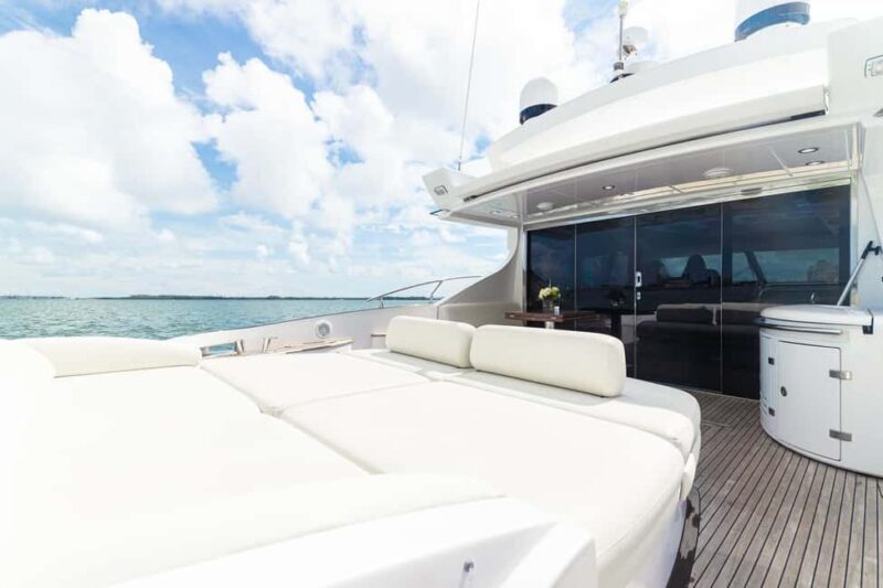 Miami: 2025 Axopar 37 Brabus Edition Boat Rental - FAQ