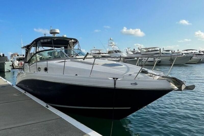 Miami: 37-Foot Sundancer Boat Rental - An Overview of the Experience