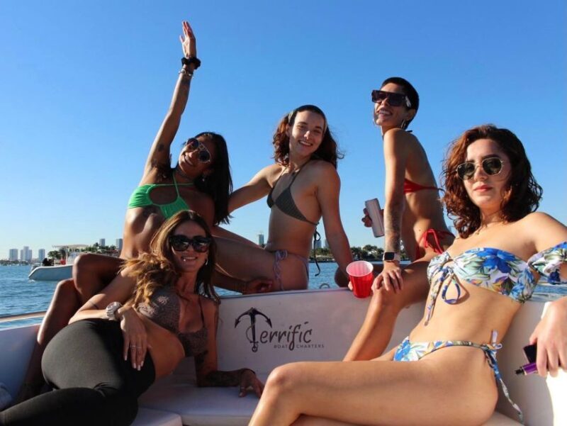Miami: 4-Hour Island Hopping Boat Trip with Water Toys - Practical Details & Tips