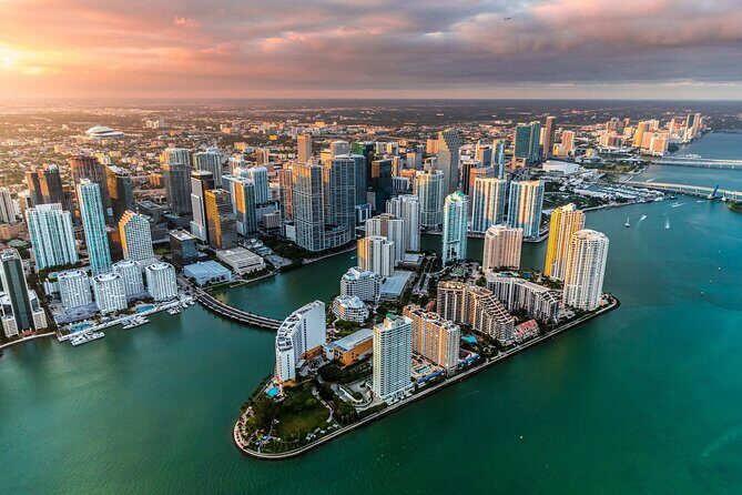 Miami Airport Executive Transfer Service - The Real-World Benefits of Booking in Advance