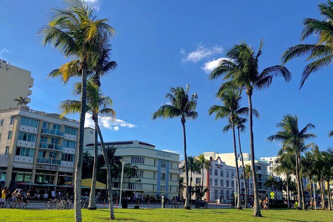 Miami Art Deco Gems & Jewels Small Group & Exclusive Access Tour - Key Points