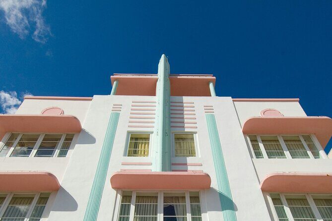 Miami Art Deco Private Walking Tour - The Signature Stop at Ocean Drive