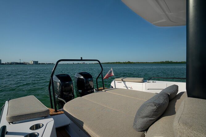 Miami Bay Discovery Private Yacht Cruise with Captain - Authentic Feedback from Travelers