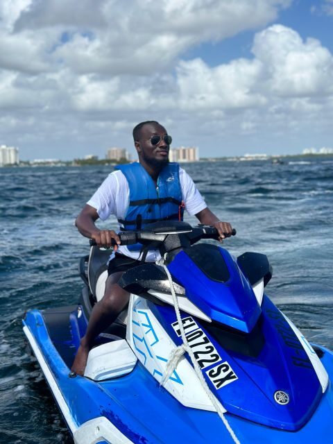 Miami Beach Jetskis + Free Boat Ride - Starting Point and Logistics