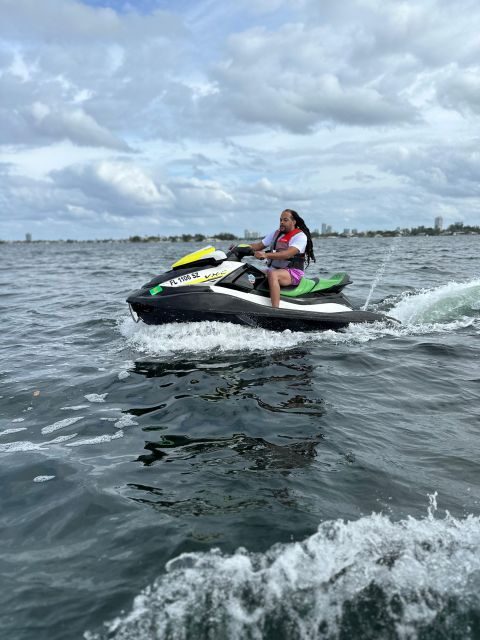 Miami Beach Jetskis + Free Boat Ride - Key Points