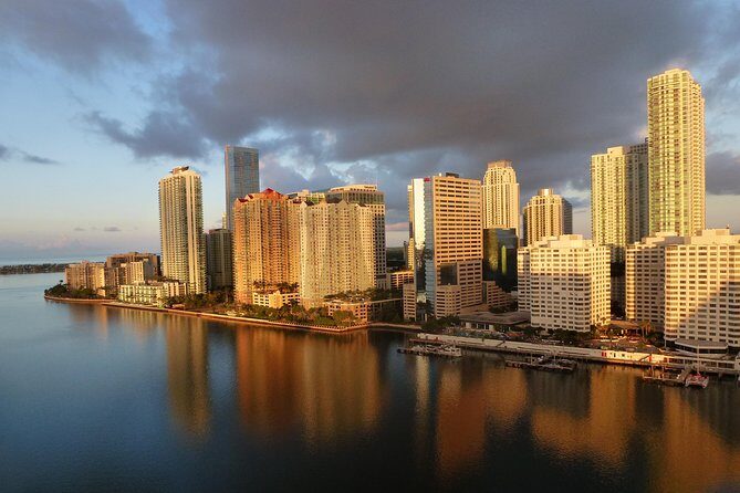 Miami Beach: Luxury Private 50-min Airplane Tour - The Sum Up