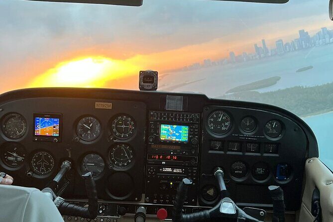 Miami Beach Night Lights Airplane Tour with Champagne 50 Mins - Itinerary Breakdown