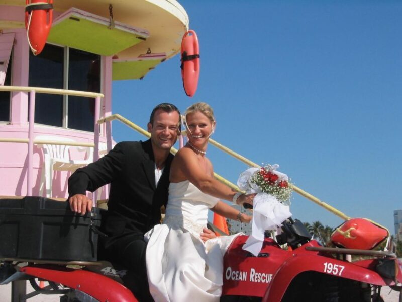 Miami: Beach Wedding or Renewal of Vows - Who Should Consider This Experience?