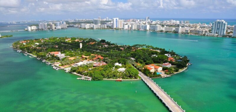 Miami: Biscayne Bay Celebrity Homes Sightseeing Cruise - Who Will Enjoy This Tour Most?