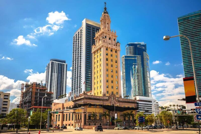 Miami Downtown Highlights Private Guided Walking Tour - An In-Depth Look at the Miami Downtown Highlights Private Tour