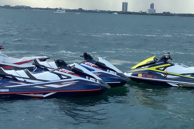 Miami Jet Ski Experience with 1-Hour Rental & Pontoon Transfer - A Detailed Look at the Miami Jet Ski Experience