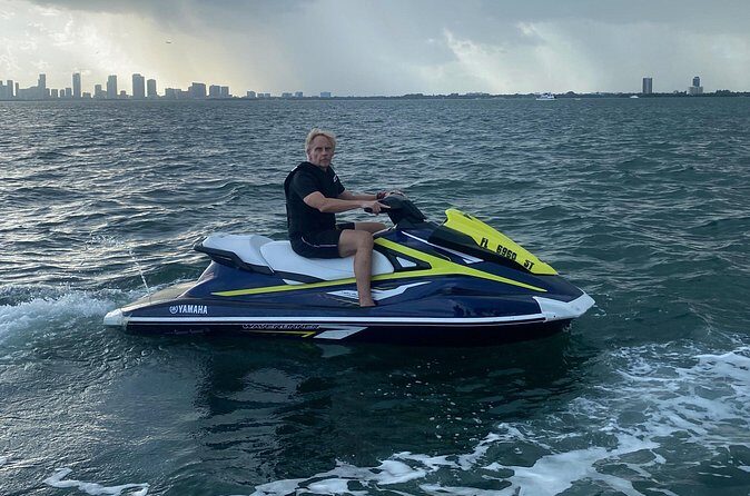 Miami Jet Ski Experience with 1-Hour Rental & Pontoon Transfer - The Value and Considerations